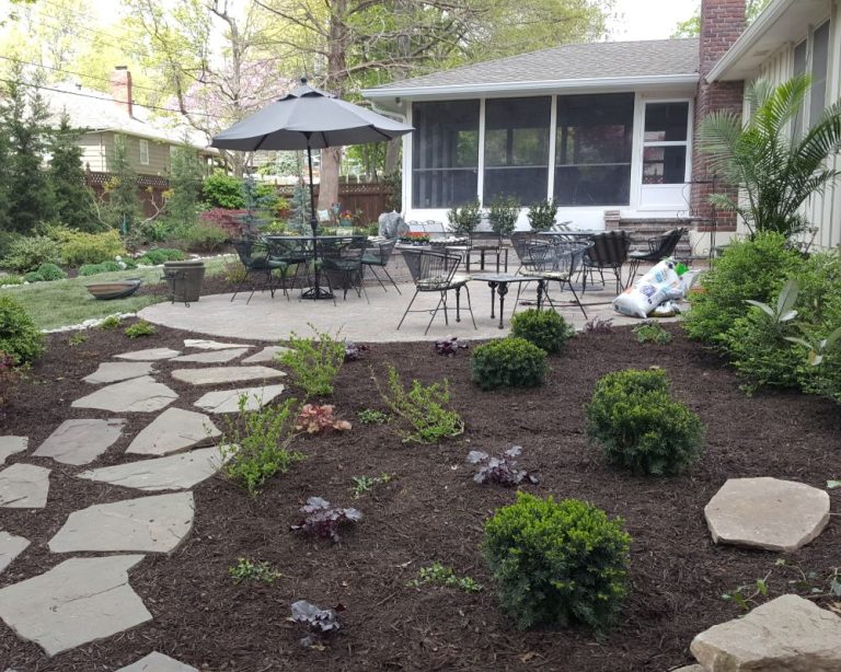 Backyard landscaping Ideas Without Grass